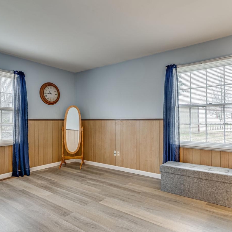 219 Brent Rd, Waldorf, MD 20602