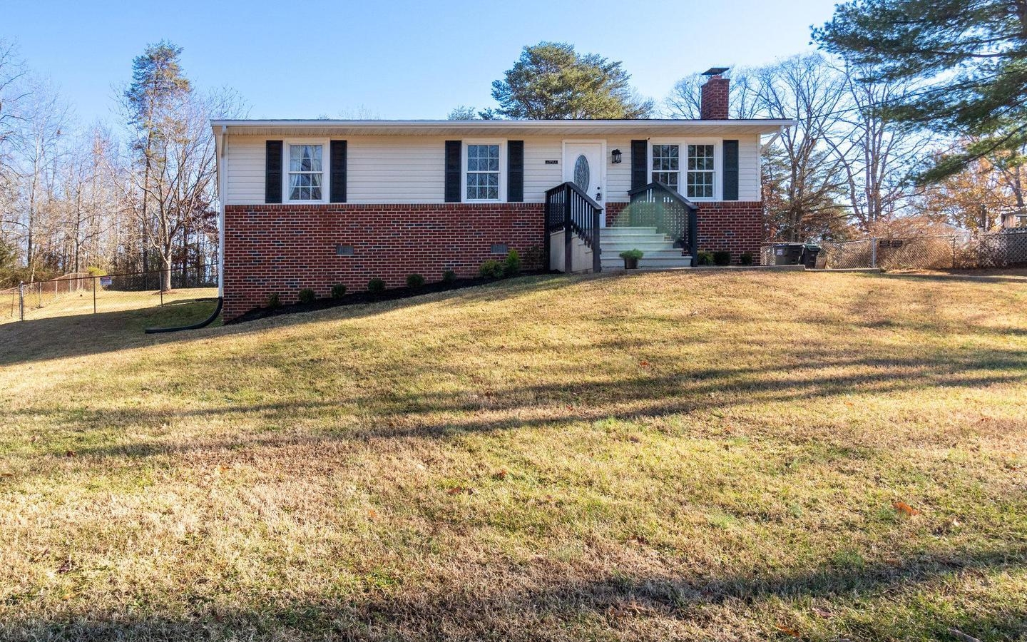 11007 Doe Cir, Fredericksburg, VA 