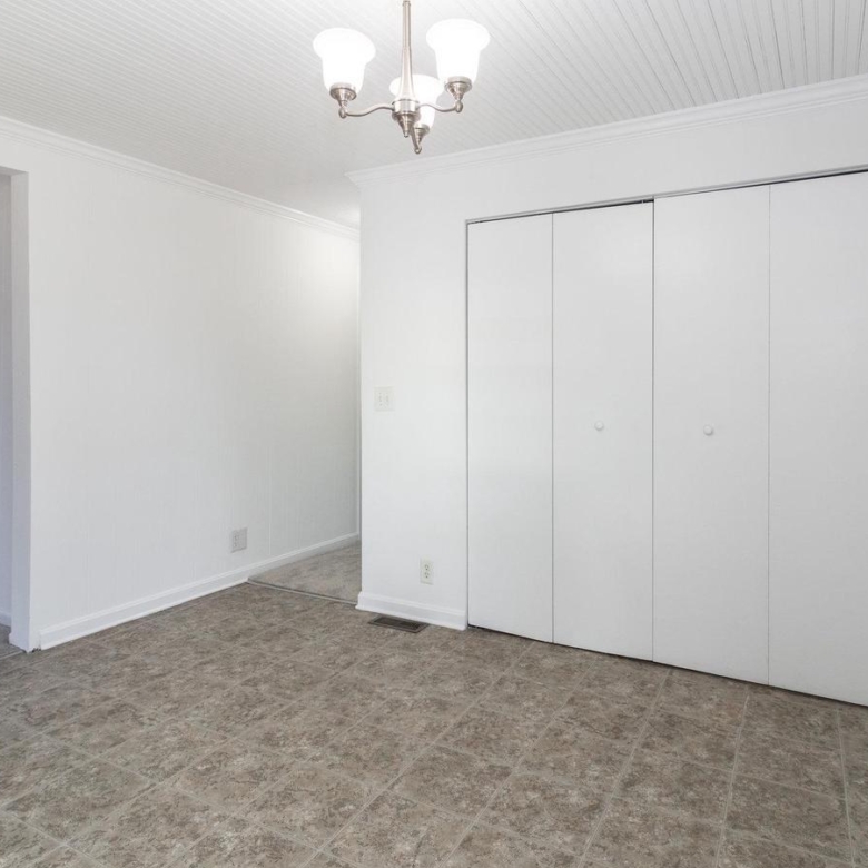 11007 Doe Cir, Fredericksburg, VA 
