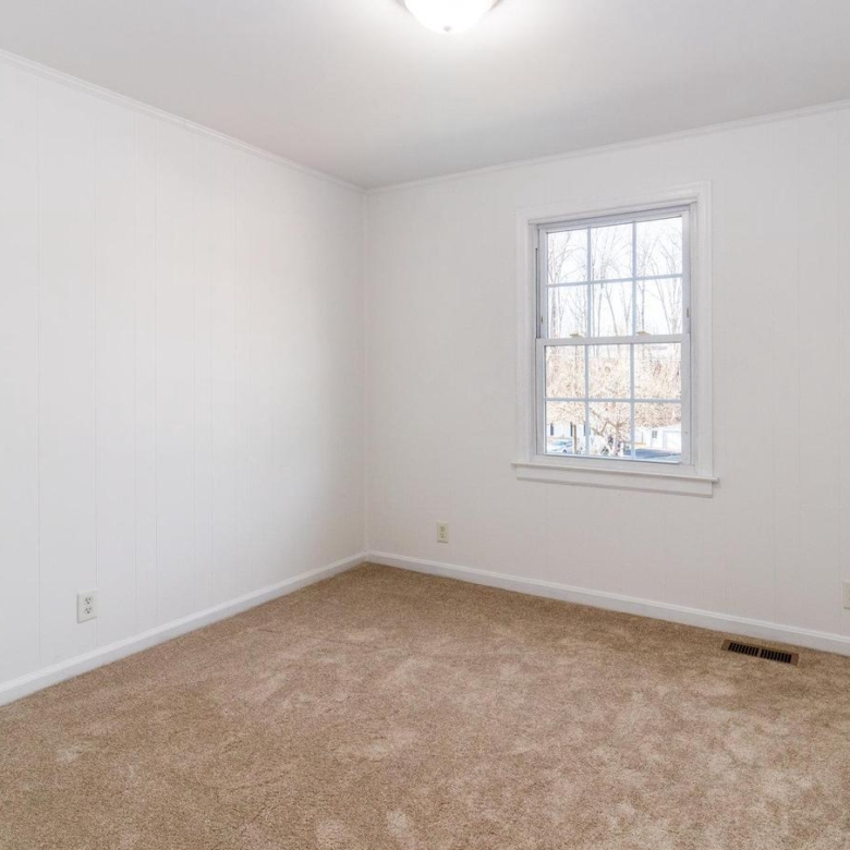 11007 Doe Cir, Fredericksburg, VA 
