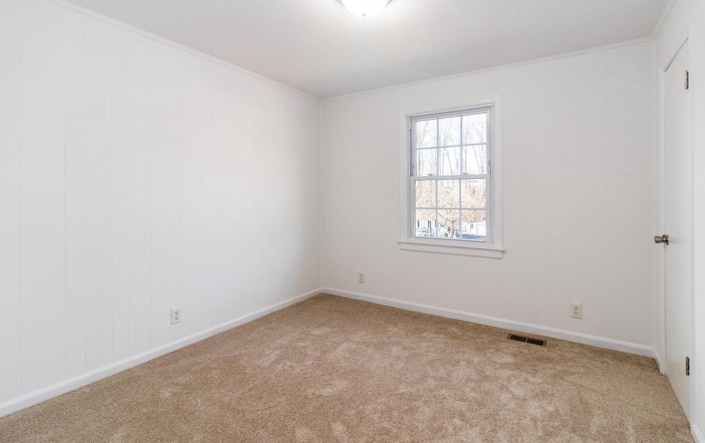 11007 Doe Cir, Fredericksburg, VA 