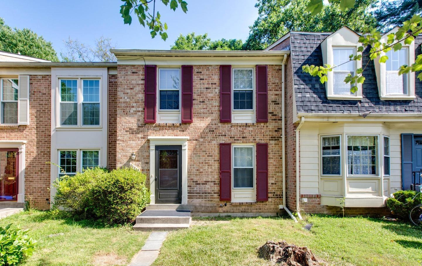 20235 Maple Leaf, Gaithersburg, MD
