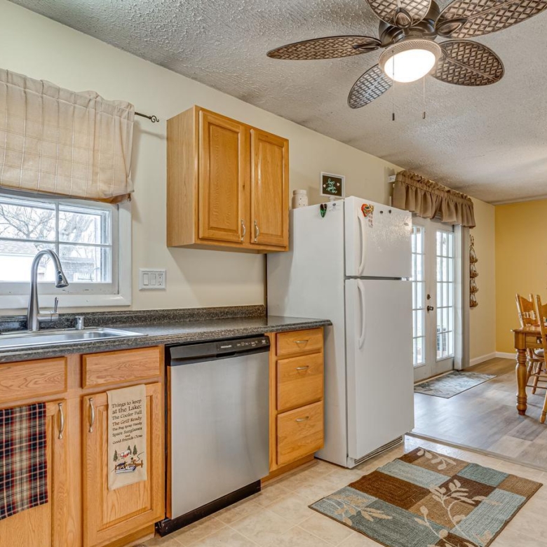 219 Brent Rd, Waldorf, MD 20602