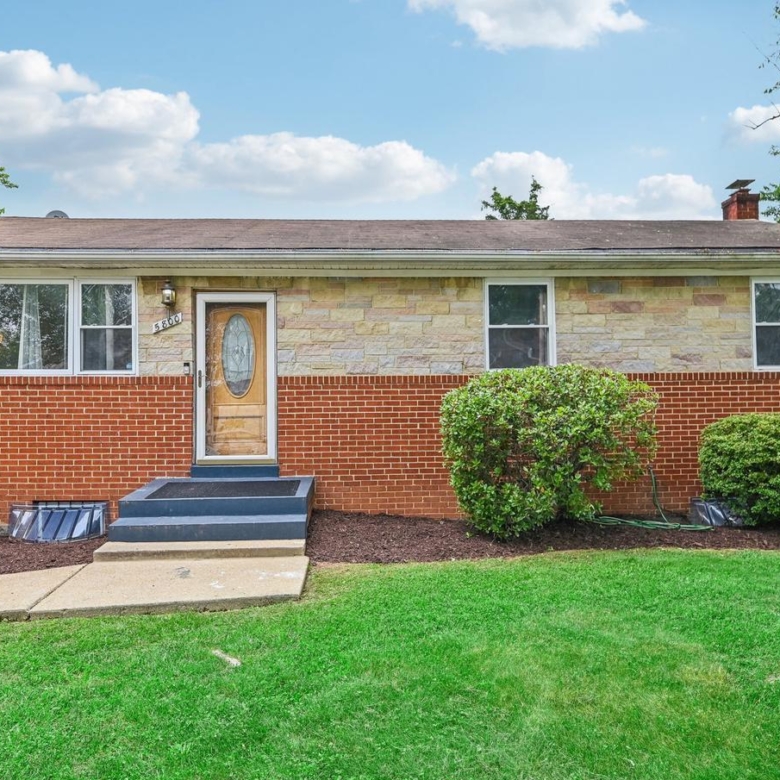 5800 Delta Ln, Suitland, MD