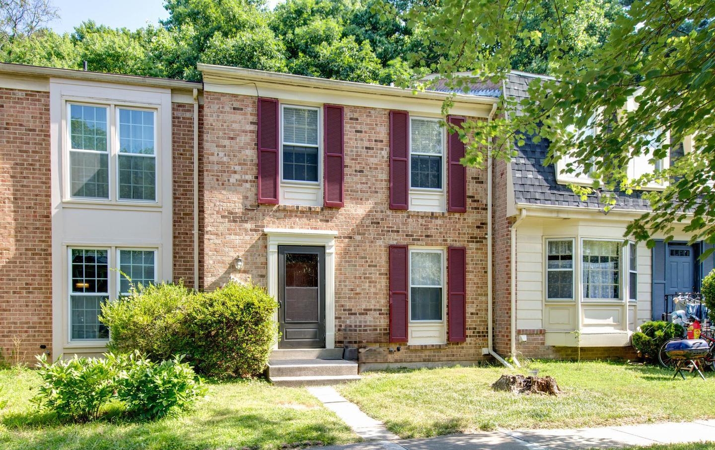 20235 Maple Leaf, Gaithersburg, MD
