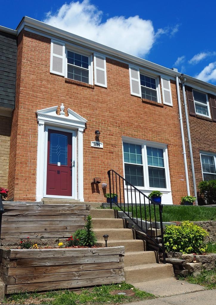 3809 Port Hope Pt, Triangle, VA