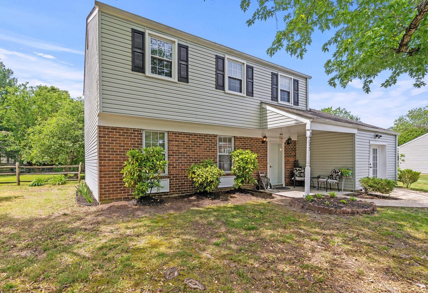 2205 Neville Ct, Waldorf, MD