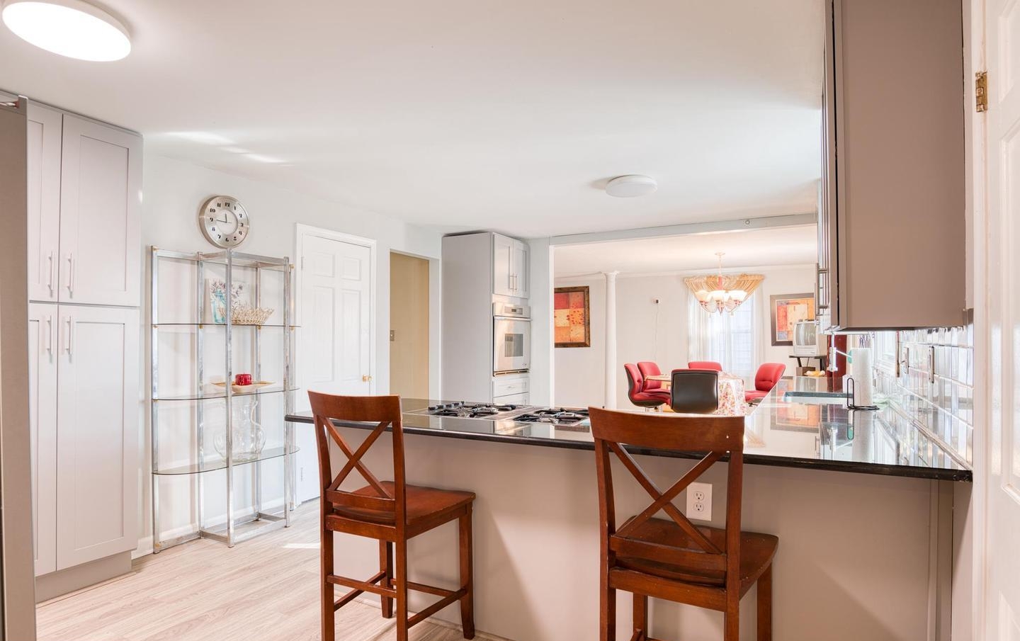 2207 Owens Rd, Oxon Hill, MD