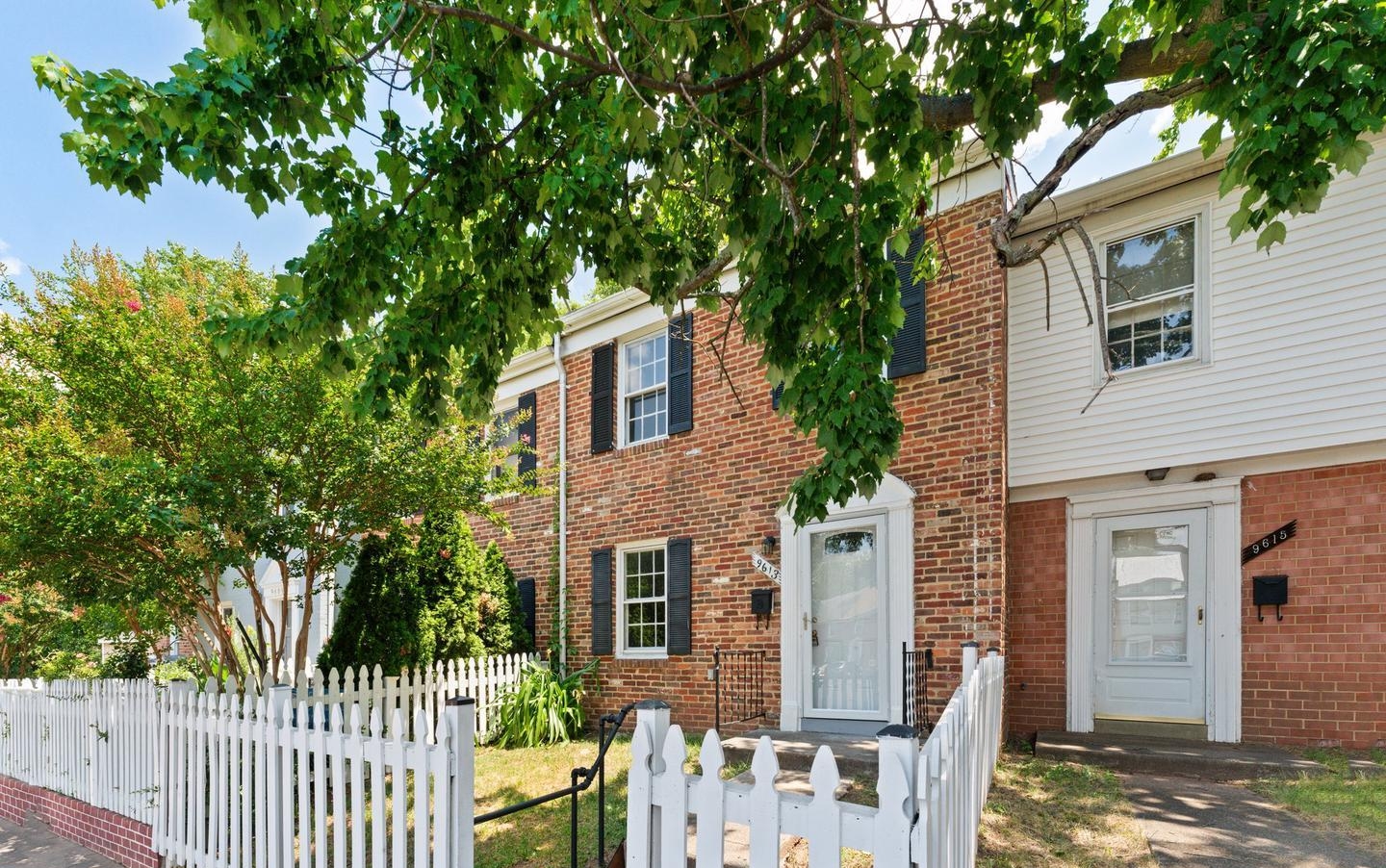 9613 Aspen Pl, Manassas, VA