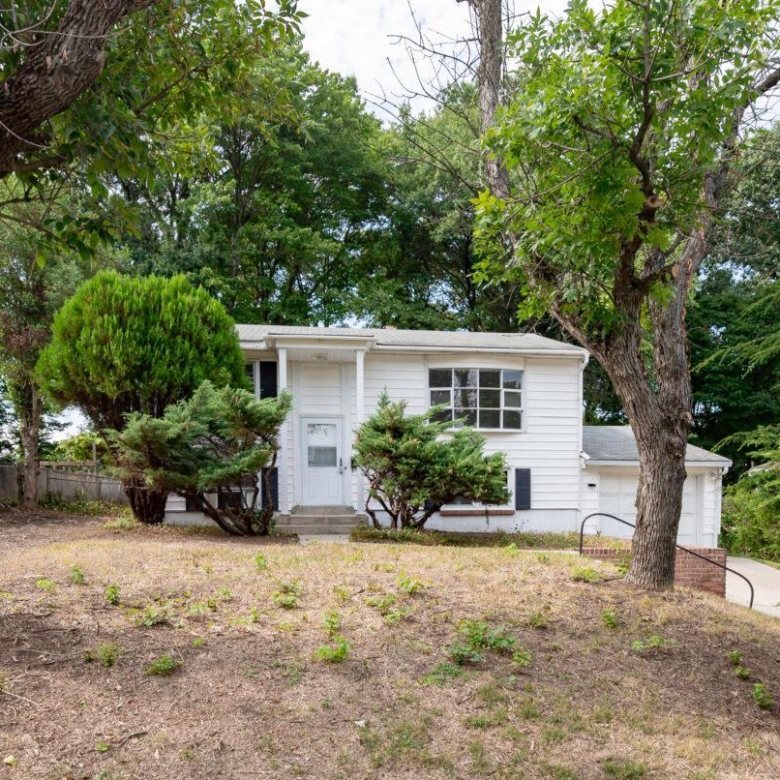 1312 Oregon Ave, Woodbridge, VA