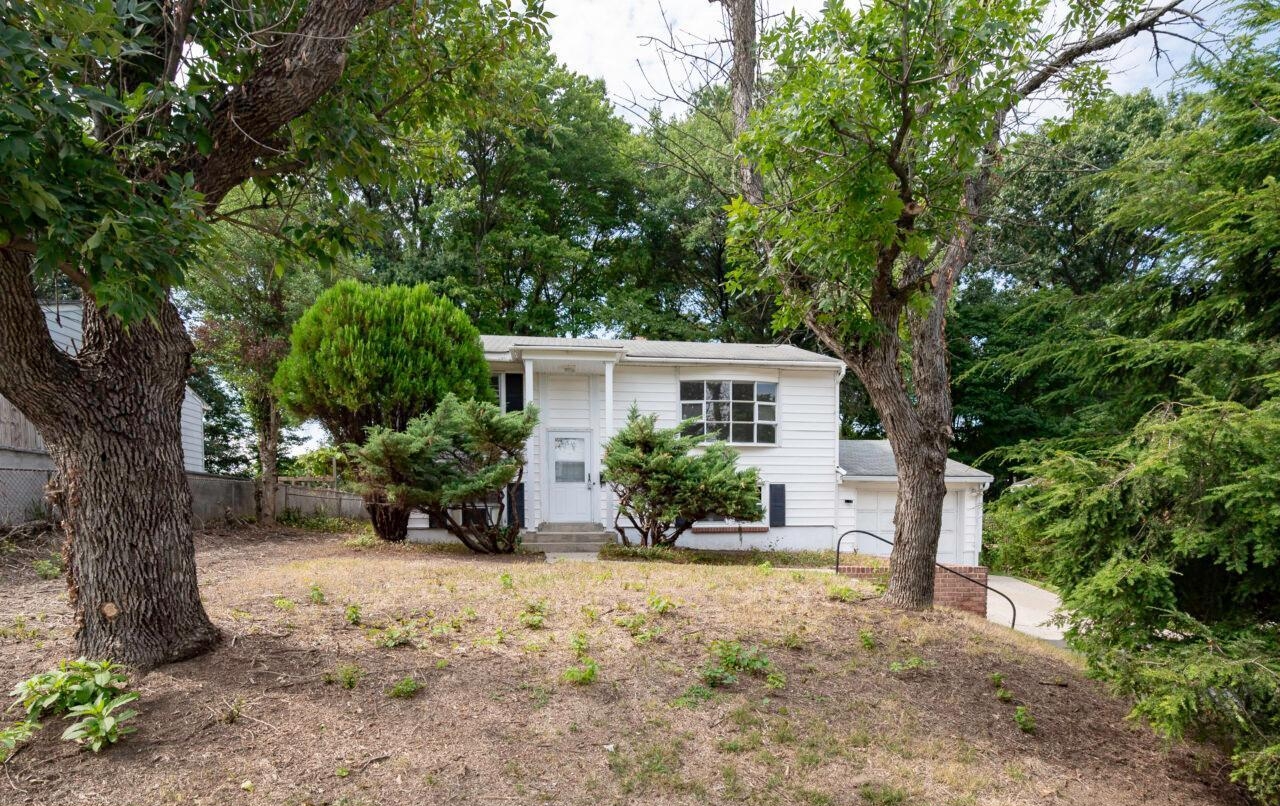 1312 Oregon Ave, Woodbridge, VA