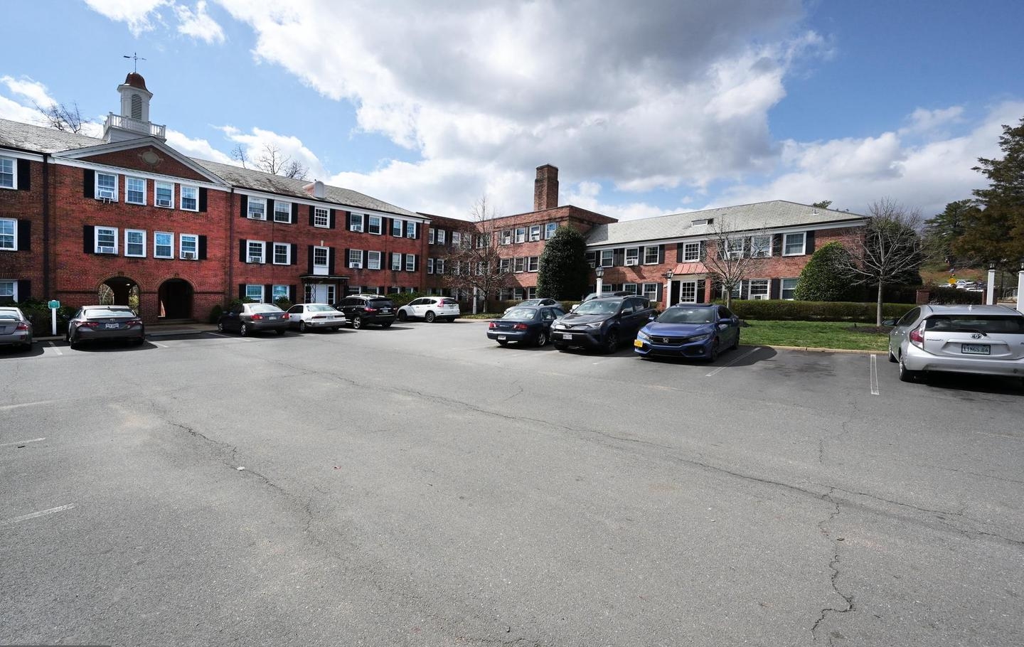 5112 Columbia Pike #7, Arlington, VA