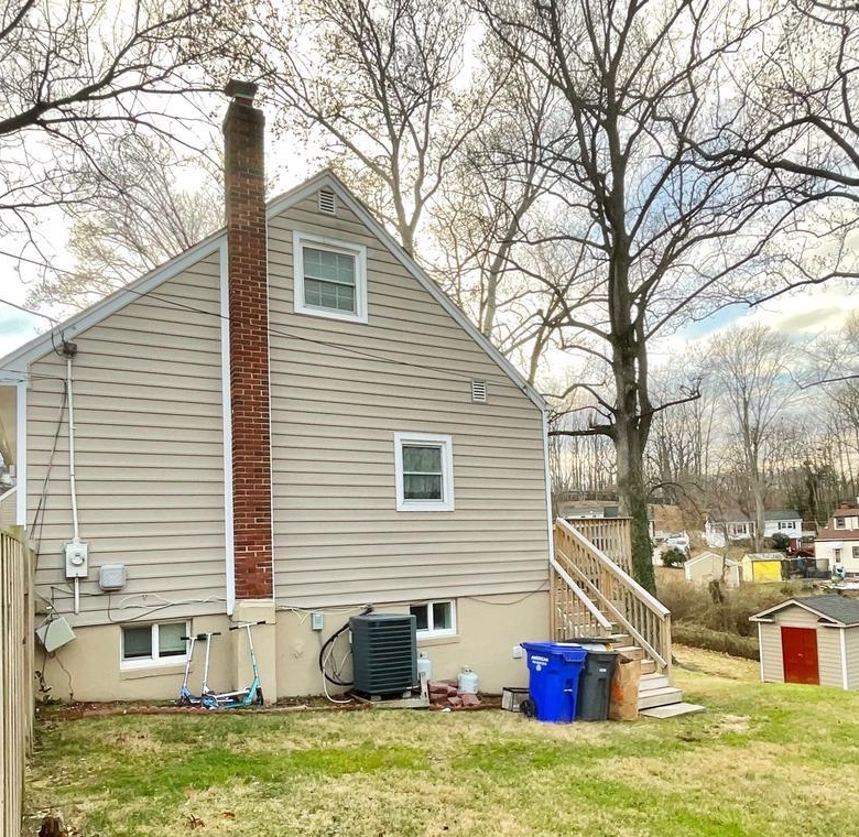13432 Forest Glen Rd, Woodbridge, VA