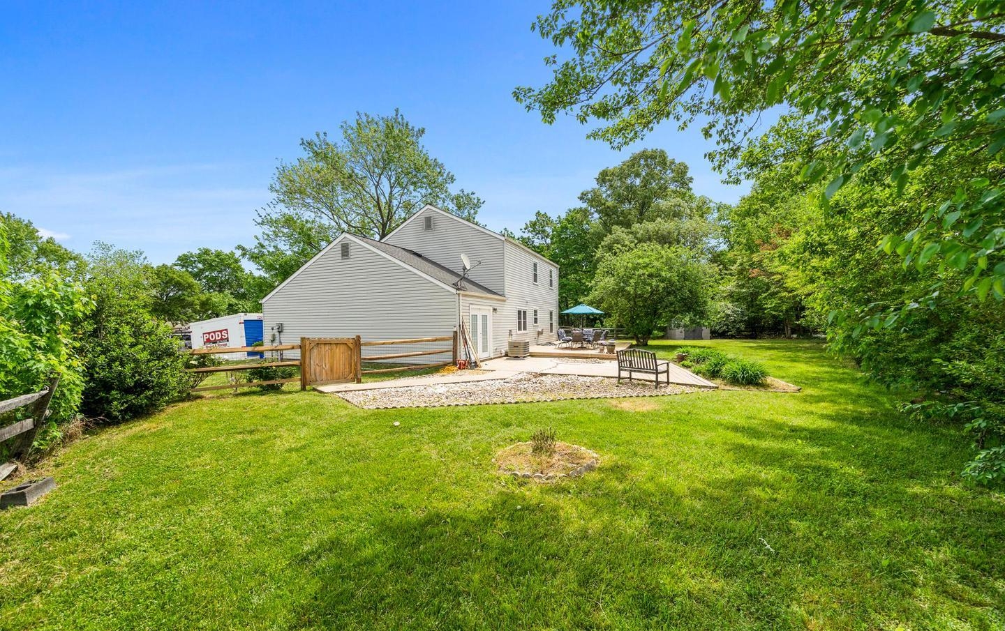 2205 Neville Ct, Waldorf, MD