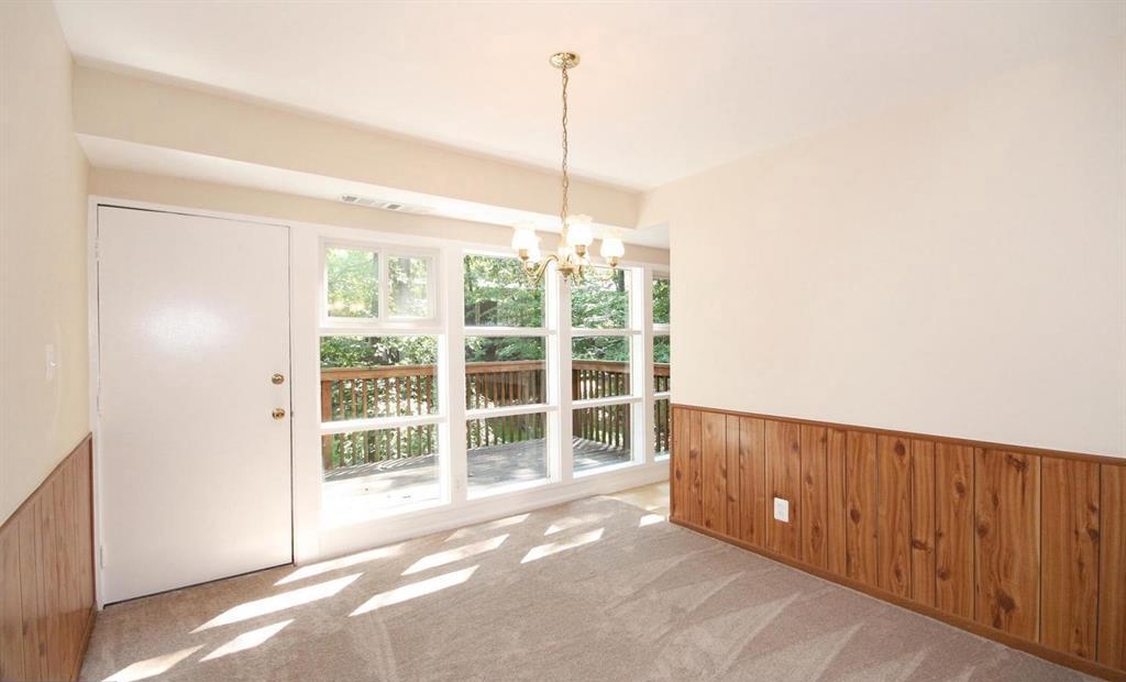7825 Patriot Dr, Annandale, VA