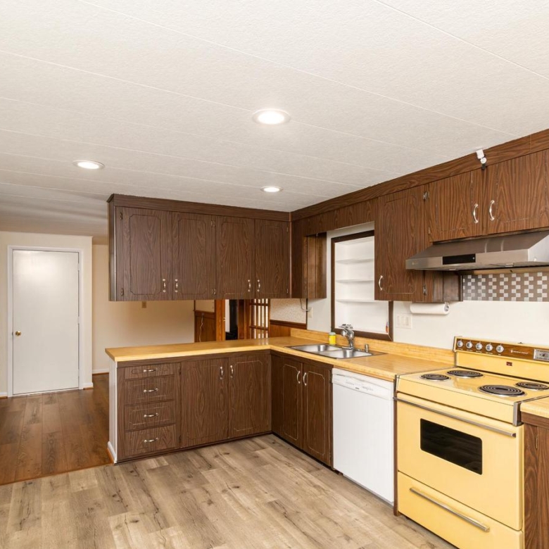 921 Palmer Rd, Fort Washington, MD