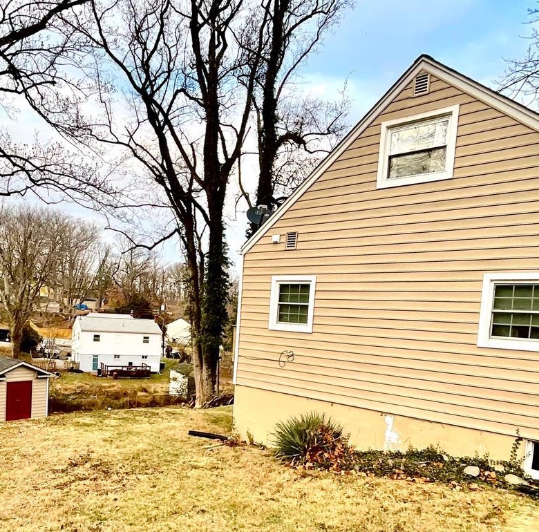 13432 Forest Glen Rd, Woodbridge, VA