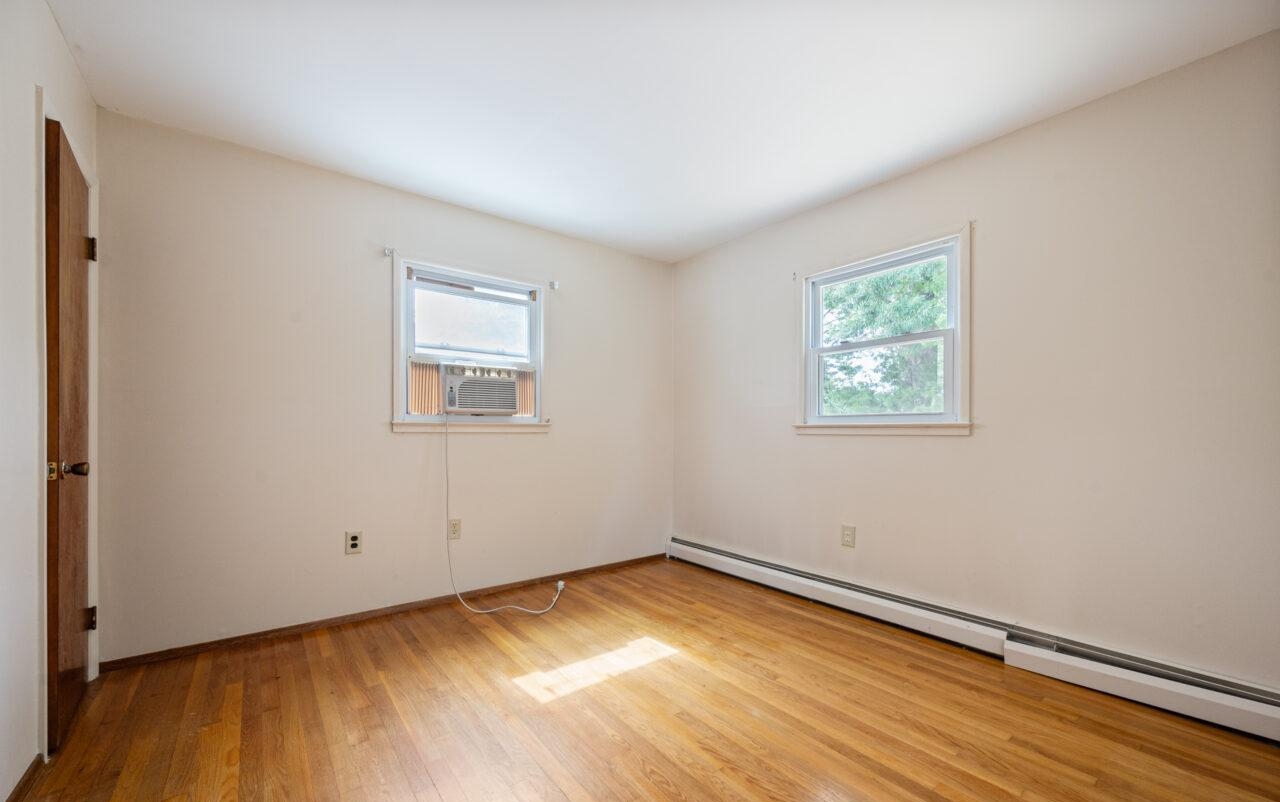 1312 Oregon Ave, Woodbridge, VA