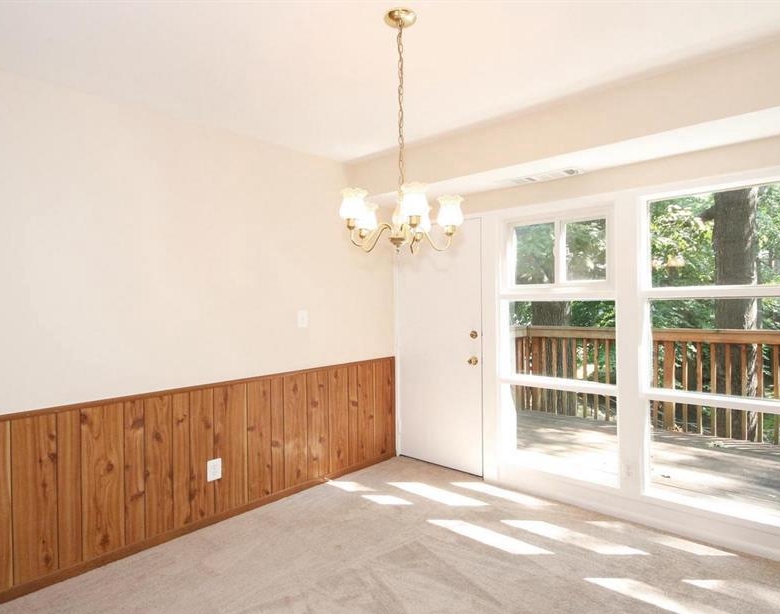7825 Patriot Dr, Annandale, VA