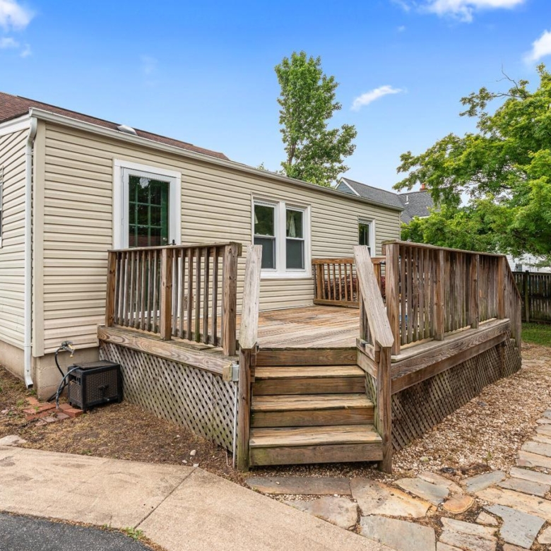 13406 Woodbridge St, Woodbridge, VA
