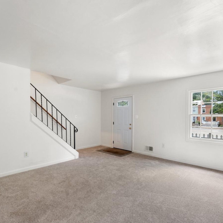 9613 Aspen Pl, Manassas, VA