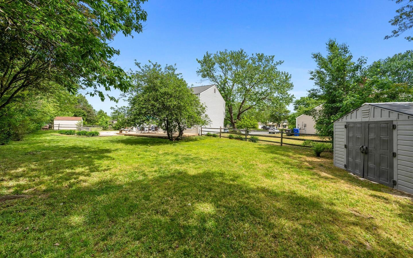 2205 Neville Ct, Waldorf, MD