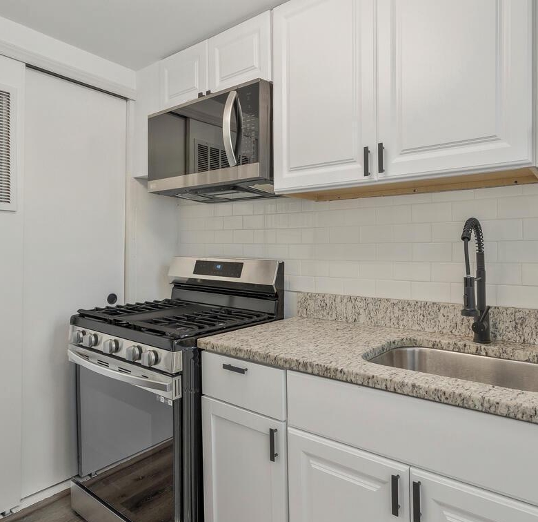 3866 28th Ave #156, Temple Hills, MD