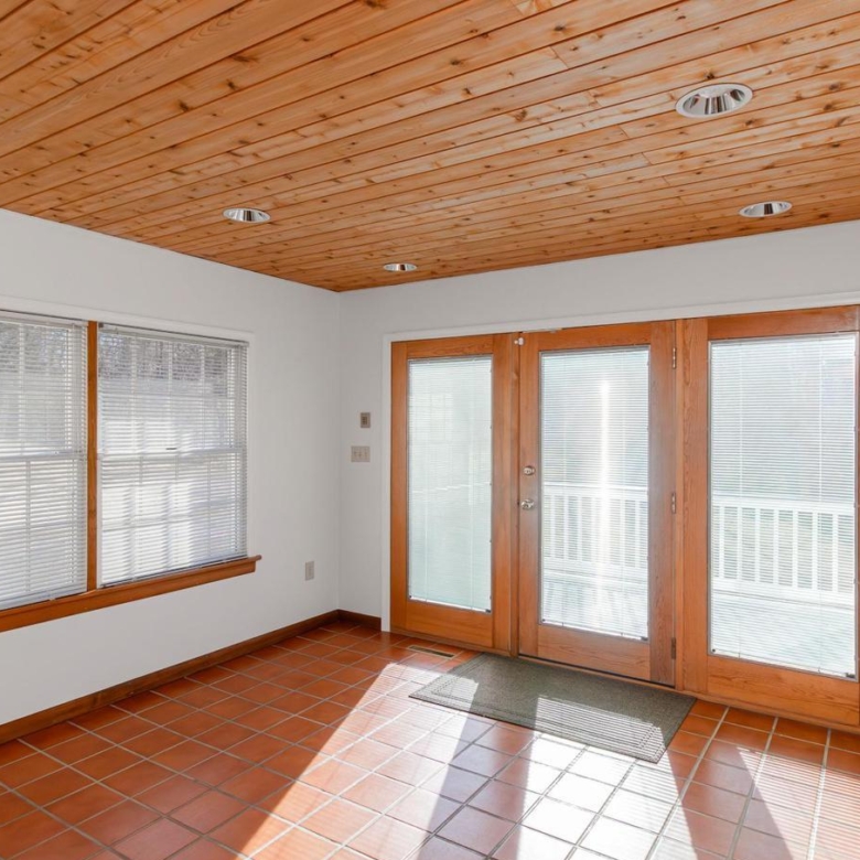 921 Palmer Rd, Fort Washington, MD