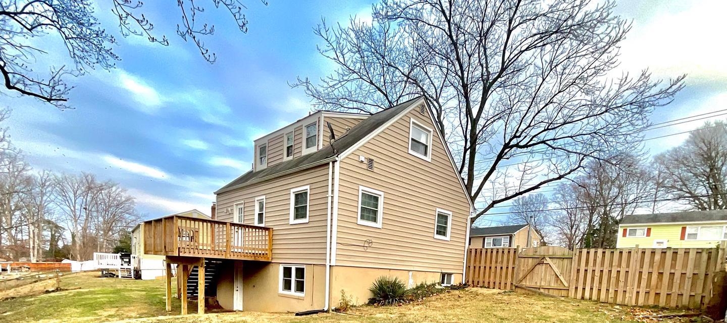 13432 Forest Glen Rd, Woodbridge, VA