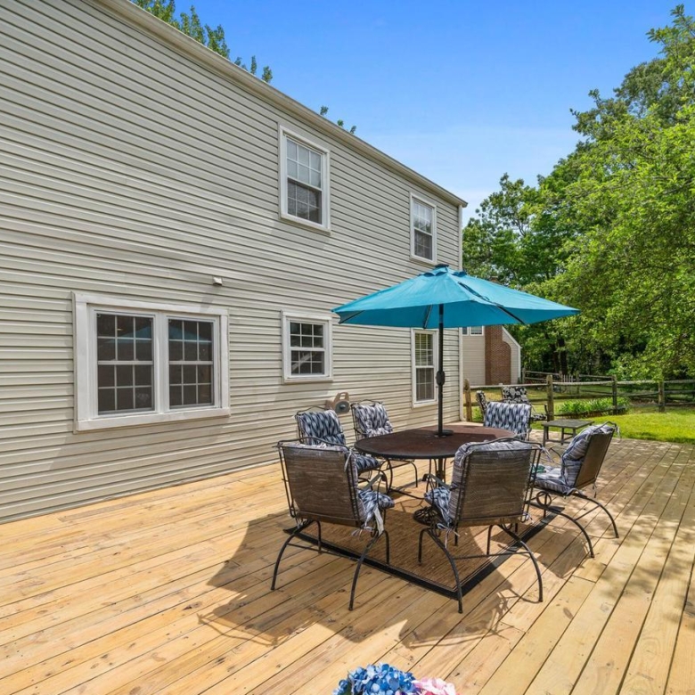 2205 Neville Ct, Waldorf, MD