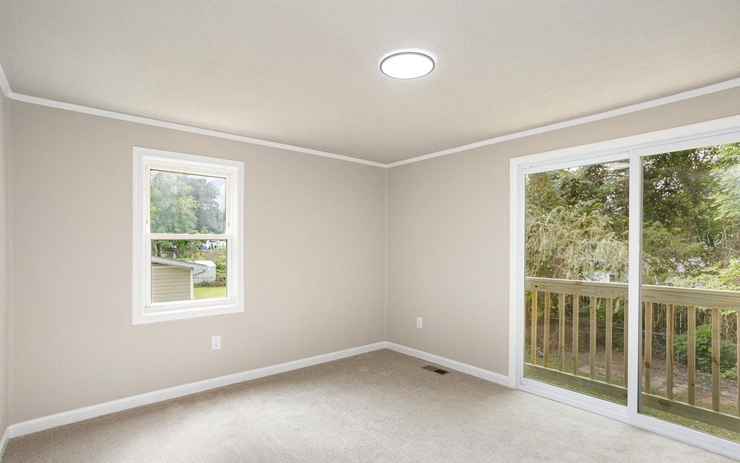 108 Oakridge Dr, Stafford, VA