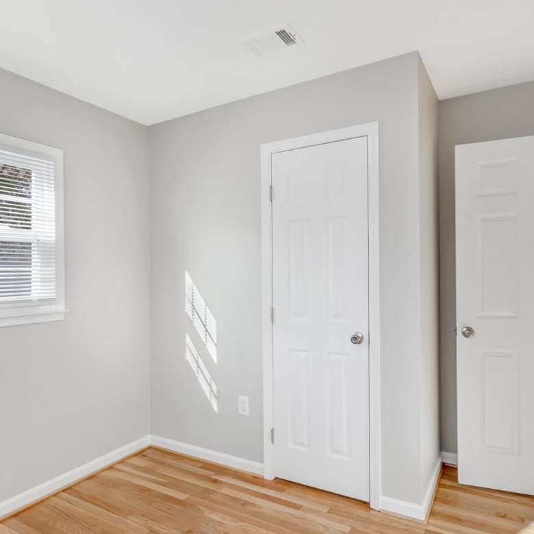 1312 Oregon Ave, Woodbridge, VA