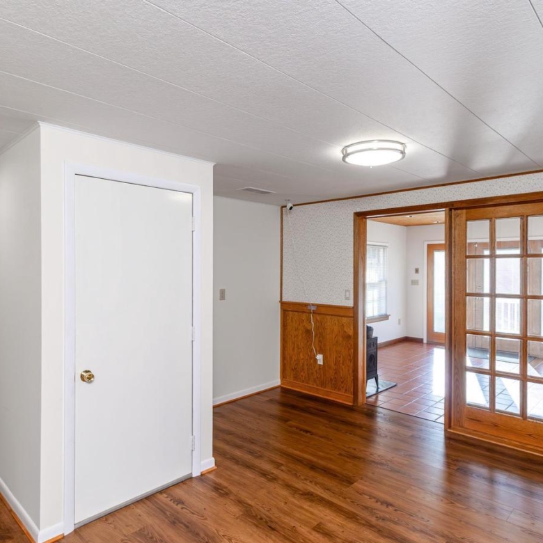 921 Palmer Rd, Fort Washington, MD