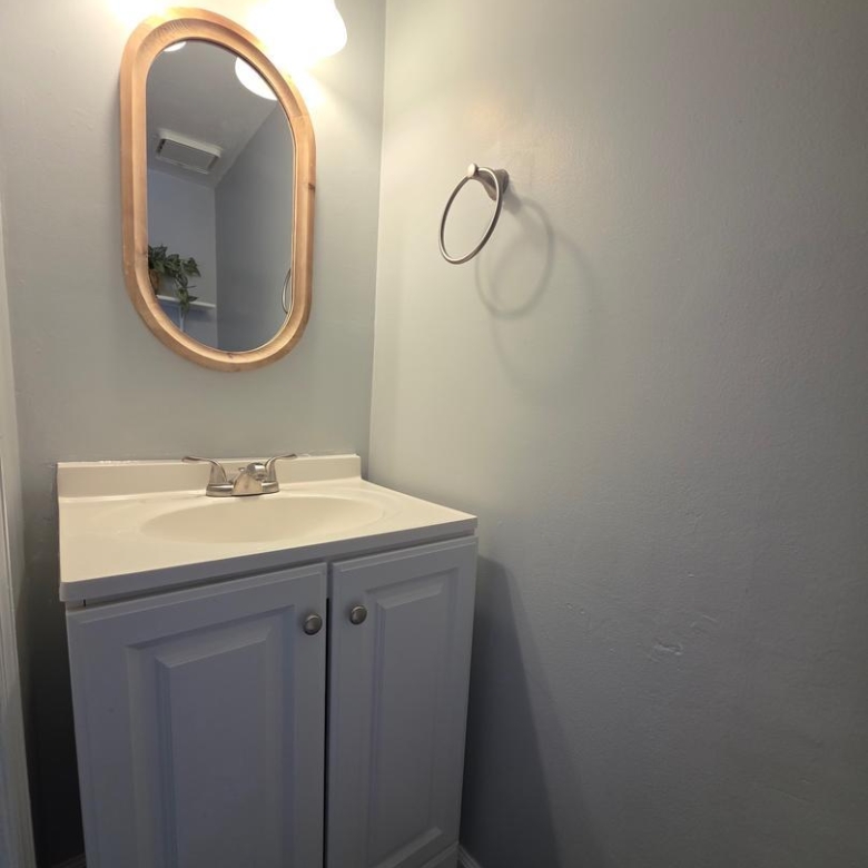 3809 Port Hope Pt, Triangle, VA