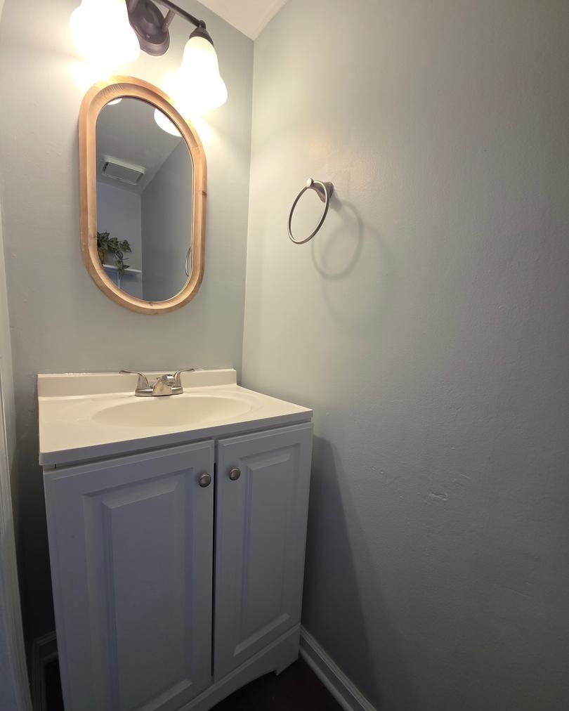 3809 Port Hope Pt, Triangle, VA