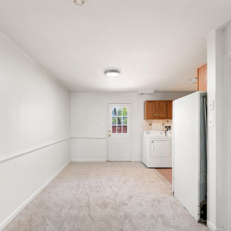 9613 Aspen Pl, Manassas, VA