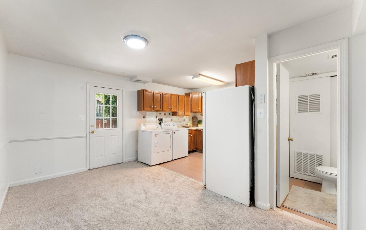 9613 Aspen Pl, Manassas, VA