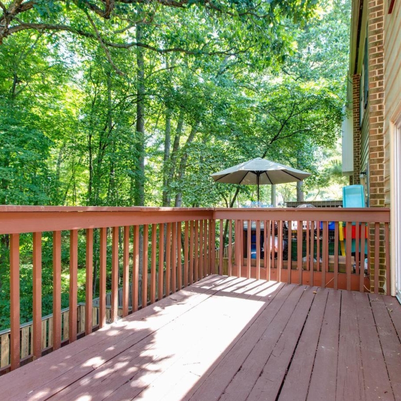 20235 Maple Leaf, Gaithersburg, MD