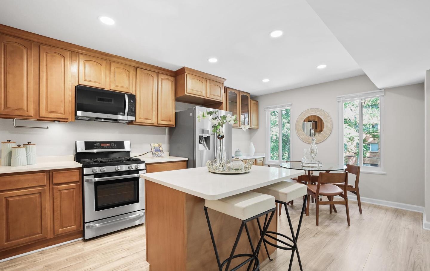 5050 7th Rd S #201, Arlington, VA