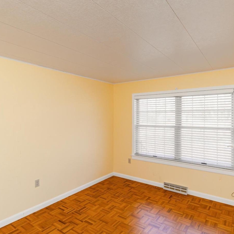 921 Palmer Rd, Fort Washington, MD