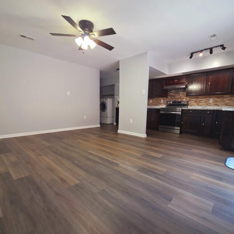3809 Port Hope Pt, Triangle, VA