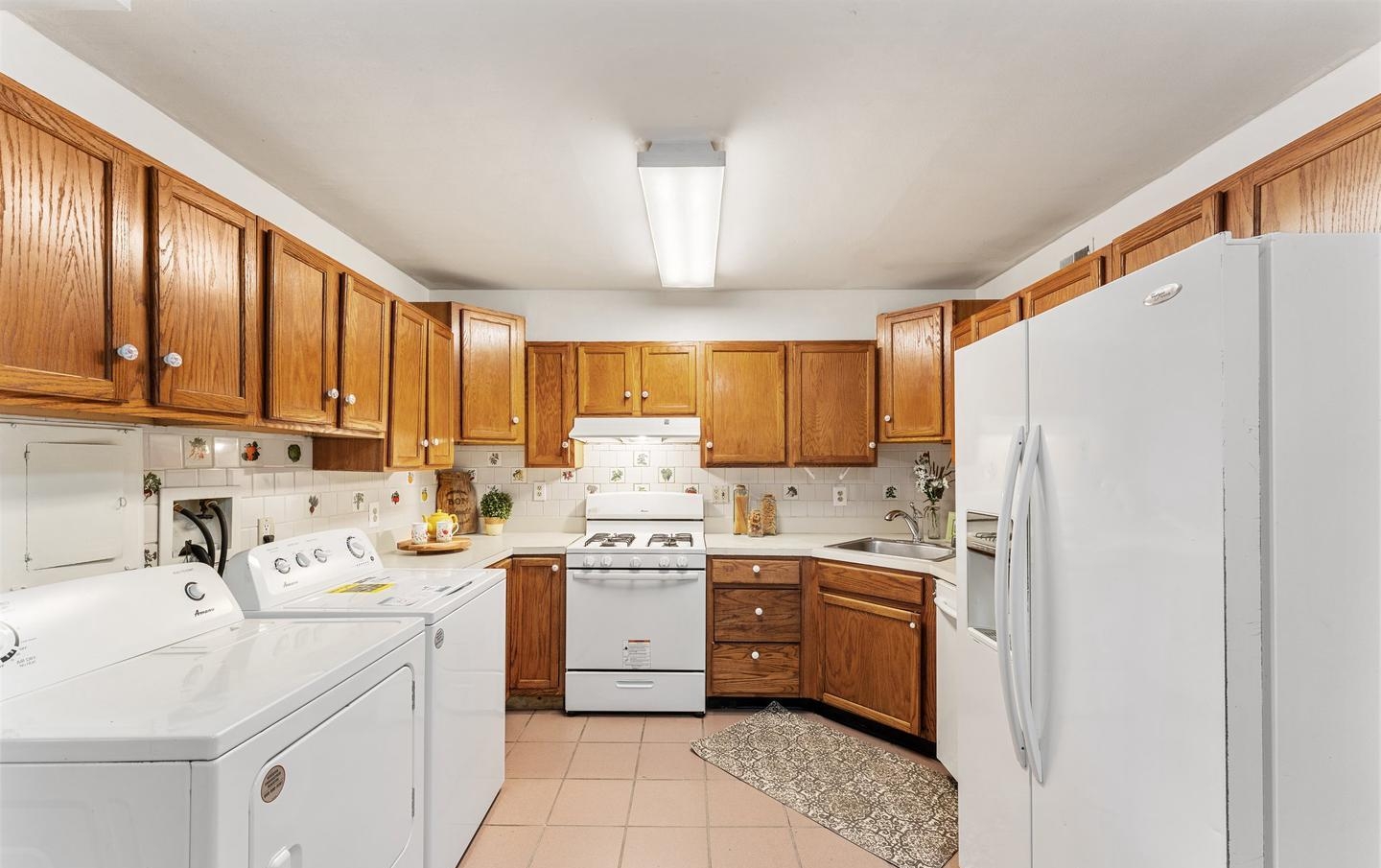 9613 Aspen Pl, Manassas, VA