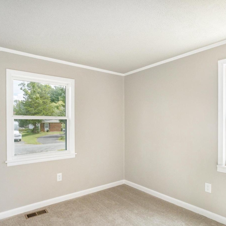 108 Oakridge Dr, Stafford, VA