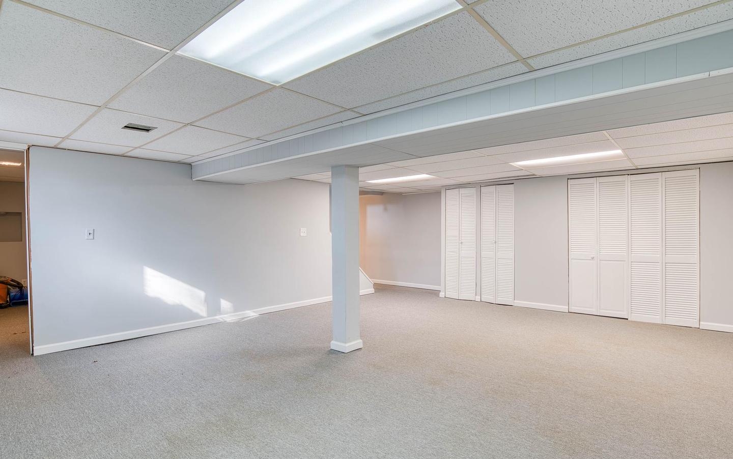 2207 Owens Rd, Oxon Hill, MD