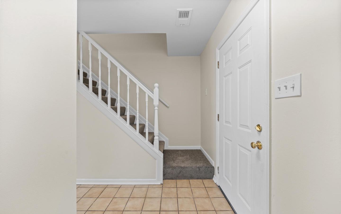 2205 Neville Ct, Waldorf, MD