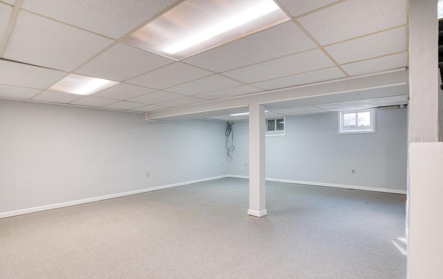 2207 Owens Rd, Oxon Hill, MD