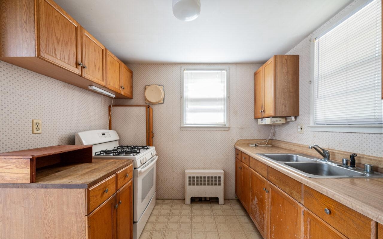 1312 Oregon Ave, Woodbridge, VA