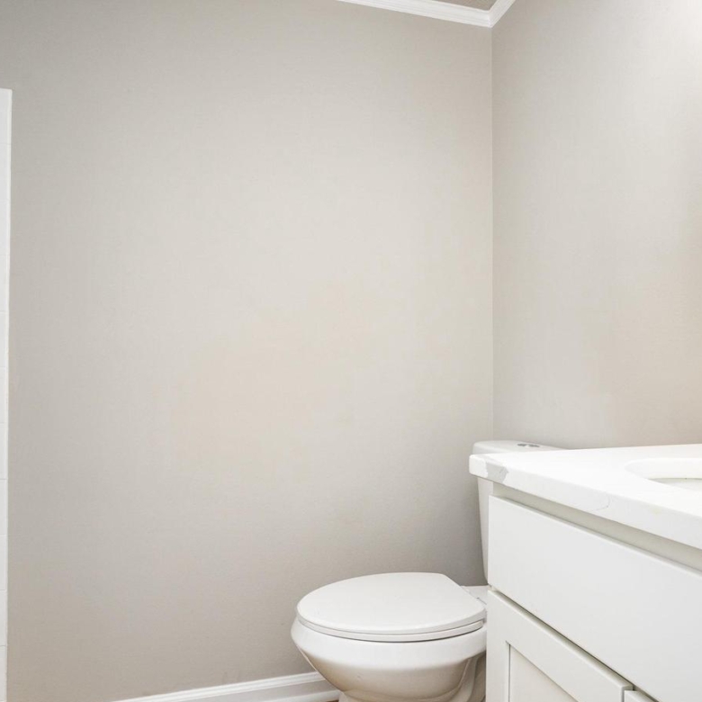 108 Oakridge Dr, Stafford, VA
