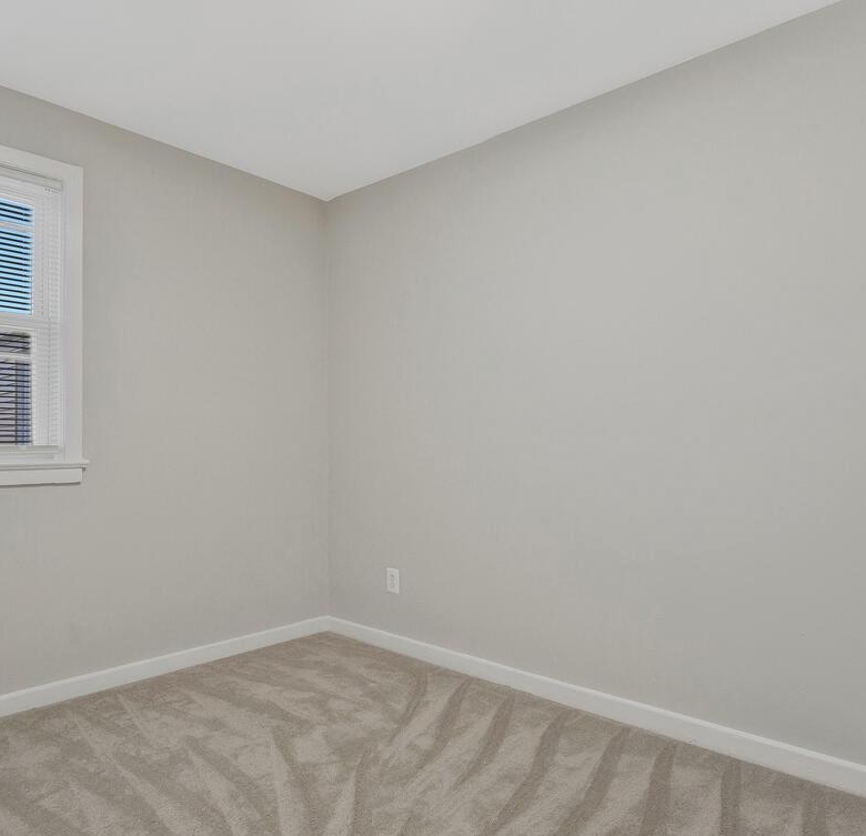 3866 28th Ave #156, Temple Hills, MD