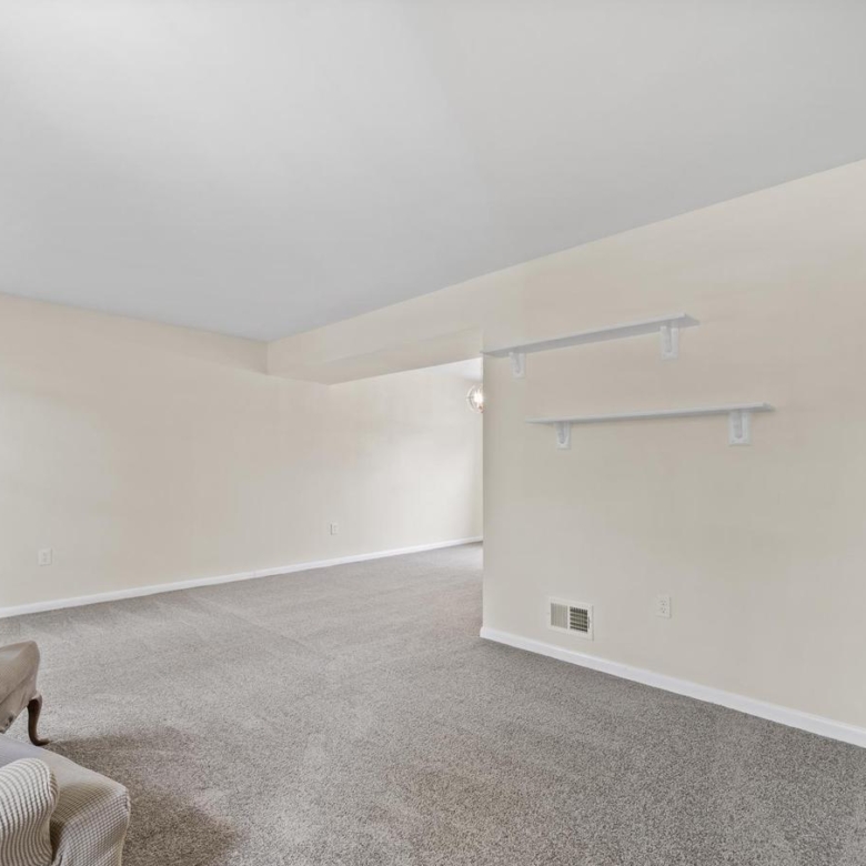 2205 Neville Ct, Waldorf, MD